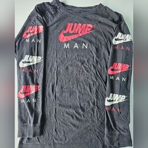 Air Jordan Boys Long Sleeve Nike Jump Man Triple Threat Logo Graphic T-shirt
